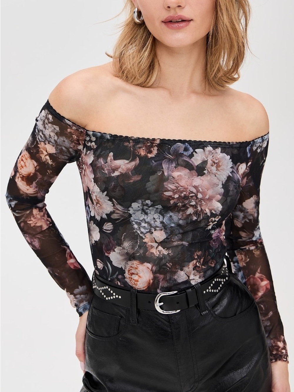 L'AGENCE Peonie Off Shoulder Bodysuit